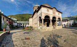 Top obiective turistice în Călimăneşti
