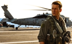 Top filme cu Glen Powell
