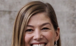Top filme cu Rosamund Pike