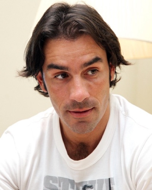 Robert Pirès