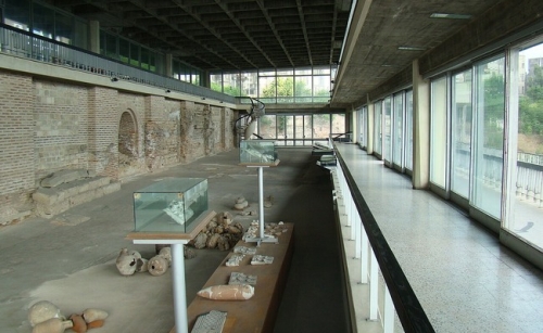 Edificiul Roman cu Mozaic