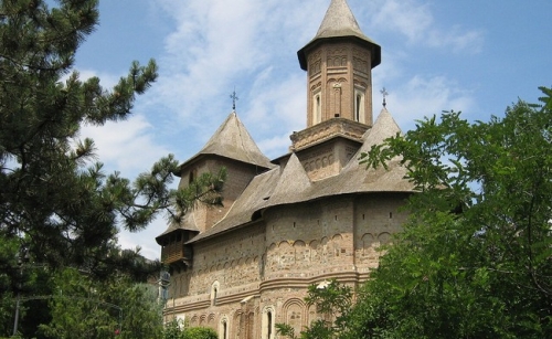 Biserica fortificată Precista