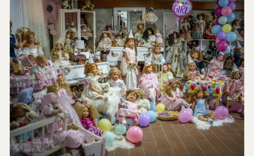 Expoziția de păpuși Basm și realitate