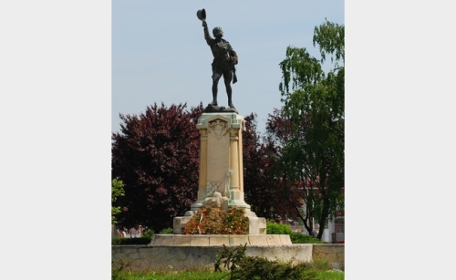 Statuia Ecaterinei Teodoroiu din Slatina