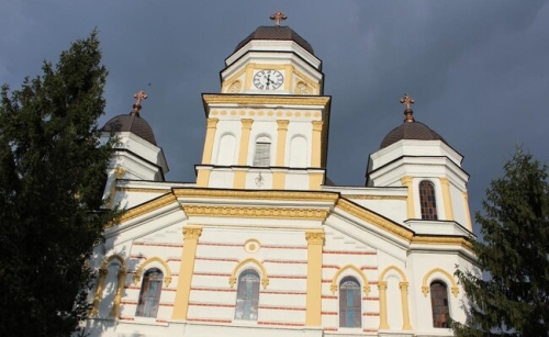 Catedrala Sfânta Treime din Corabia