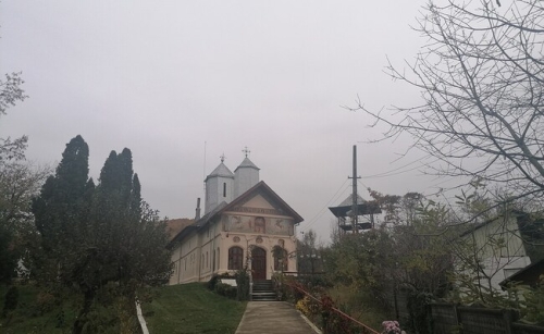 Biserica Nașterea Maicii Domnului din Valea Mare