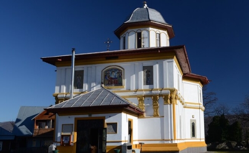 Biserica Adormirea Maicii Domnului din Vălenii de Munte