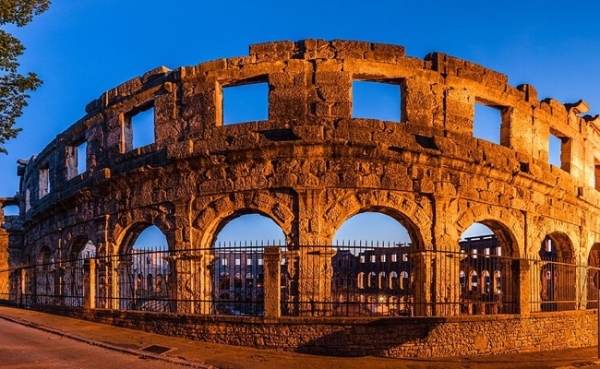 Pula