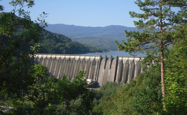 Lacul Poiana Uzului