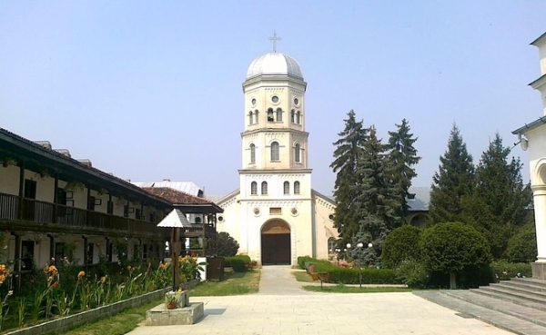 Mănăstirea Cocoș