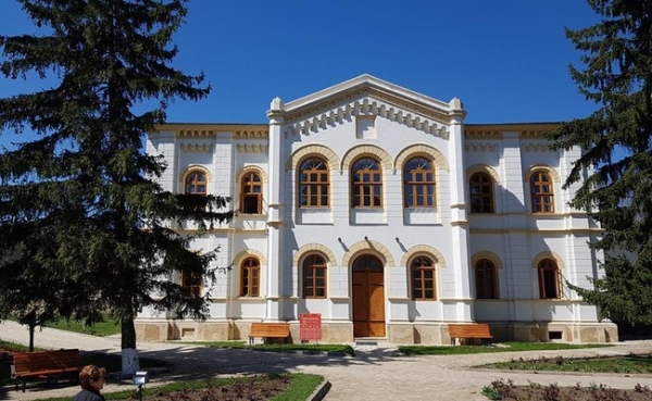 Mănăstirea Florești
